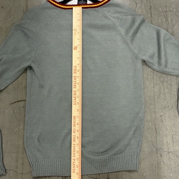 Harry Potter Gryffindor Sweater Small V-Neck Hogwarts Uniform Wizarding World - Picture 13 of 14